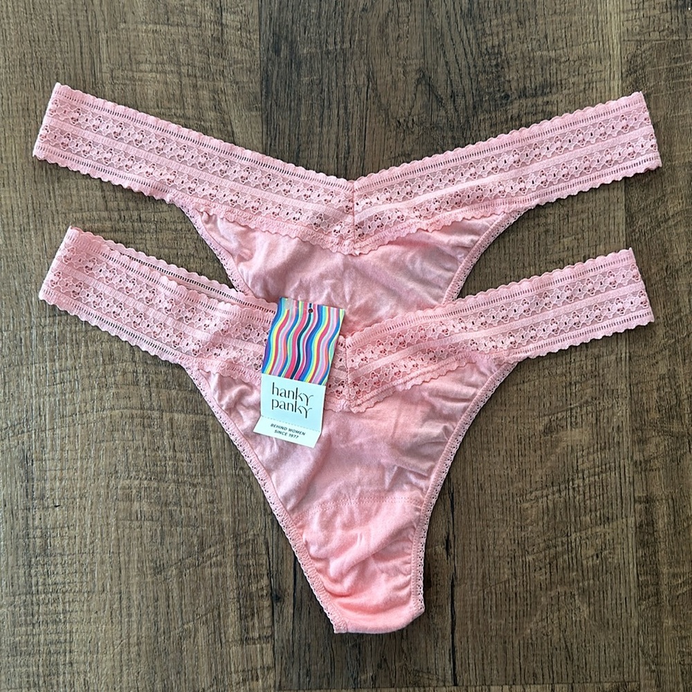 Hanky panky Dream plus original rise thongs in peach 2 pairs super soft New